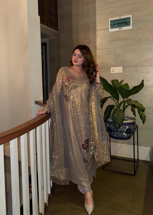 Full Dress Rear View & Design - Tajori