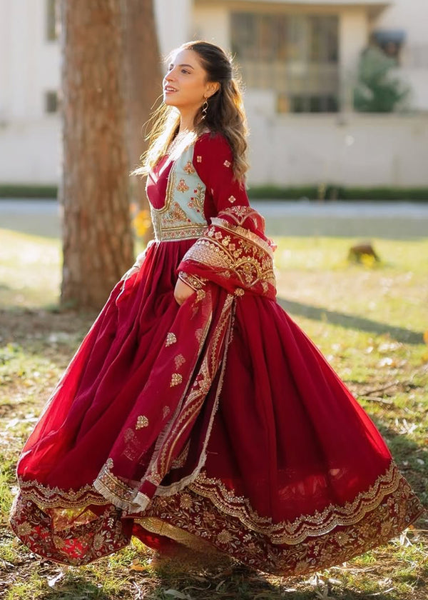 Sunaira by Turba original luxury embroidered chiffon formal suit, Pakistani designer wear available for pre-order at Tajori