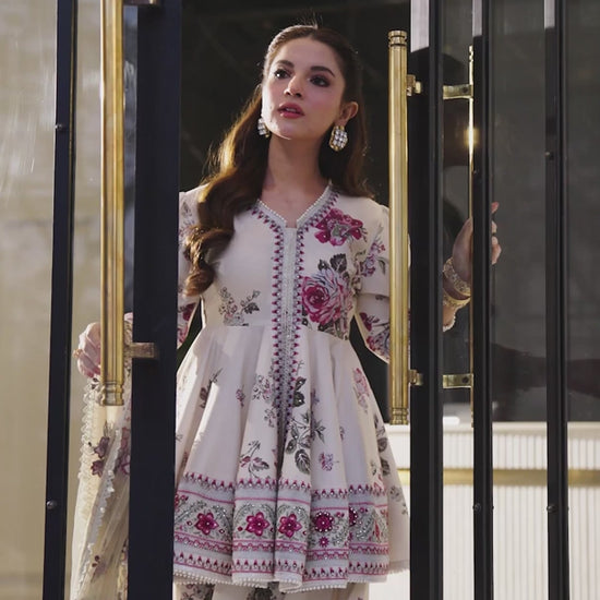 So Kamal Eid premium unstitched  floral lawn 3-piece suit fashion video showcase