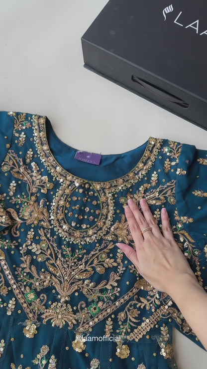 Detailed product showcase video of Haseens Official Heera cobalt blue stitched anarkali maxi and accessories