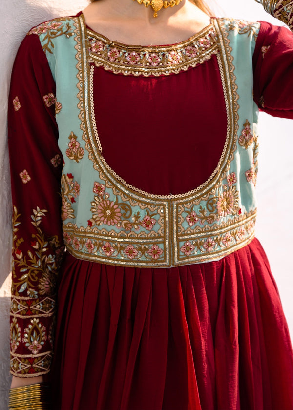 Sunaira by Truba original luxury embroidered chiffon formal suit, Pakistani designer wear available for pre-order at Tajori.